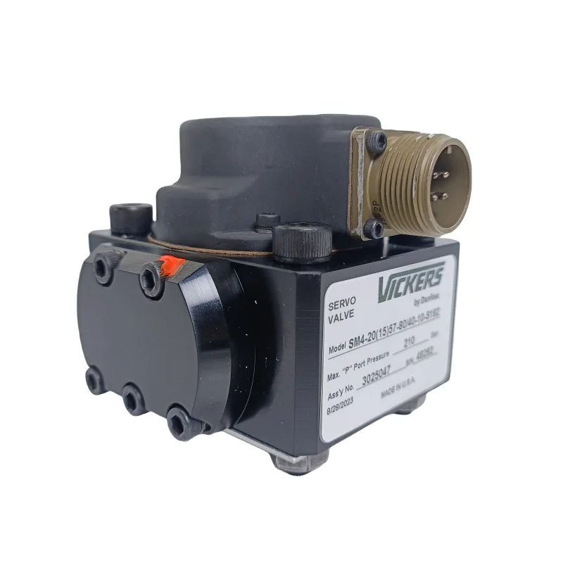 Vickers SM4 SM4-20 SM4-10 SM4-30 SM-40 Series SM4-20(15)57-80 40-10-S182 Electro-hydraulic Servo Valve