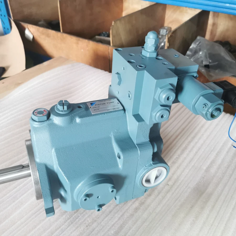 V38SAJS-BRX-95SW V15 V23 V8 V38 V50 V70 V42 Variable Displacement Piston Hydraulic Pump and Parts