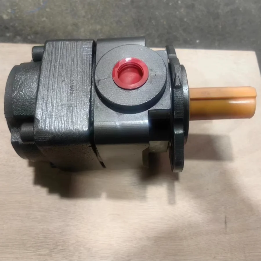 QX QX22 QX32 QX42 QX52 QX62 QX82 QX23 QX33 Series QX32-016R High Pressure Internal Gear Oil Pump